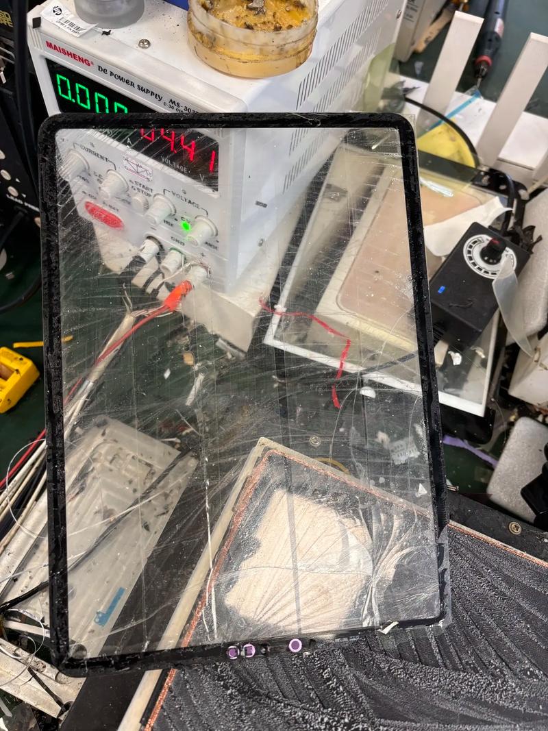 ipad屏幕坏了修多少钱?ipad2020屏幕坏了多少钱?-第3张图片-优品飞百科 ipad屏幕坏了修多少钱?ipad2020屏幕坏了多少钱?-第3张图片-优品飞百科