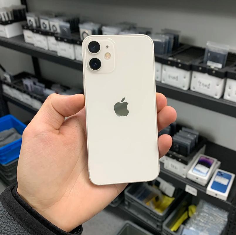 苹果12mini能用几年?苹果12迷你能用几年?-第3张图片-优品飞百科 苹果12mini能用几年?苹果12迷你能用几年?-第3张图片-优品飞百科