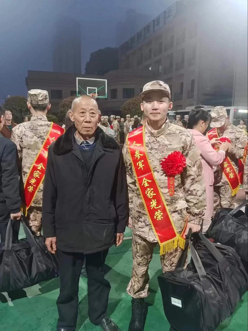 部队说疫情,疫情部队官兵?-第5张图片-优品飞百科 部队说疫情,疫情部队官兵?-第5张图片-优品飞百科