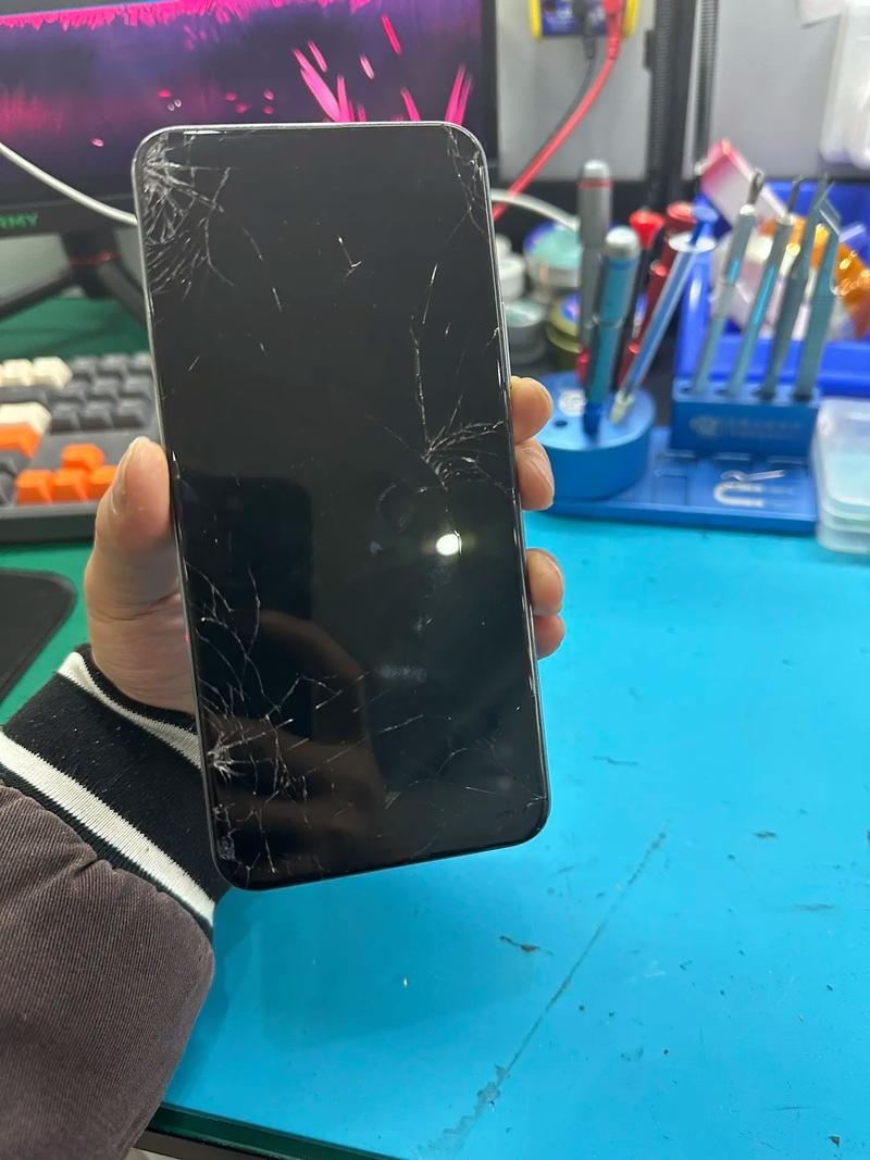 联想zukz2pro怎么换外屏，联想z2换屏幕教程？-第5张图片-优品飞百科