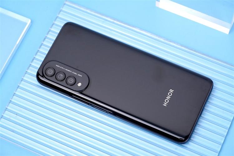 荣耀20se和荣耀x20se一样吗，华为荣耀x20和荣耀x20se哪个好-第7张图片-优品飞百科