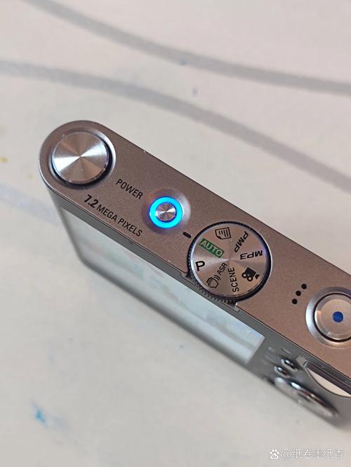 三星nv33怎么取出电池，三星n5电池怎么取出？-第5张图片-优品飞百科