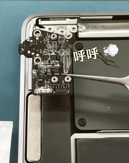 锤子pro1如何换电池，锤子m1l更换电池？-第6张图片-优品飞百科