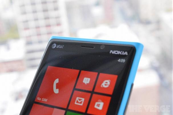 诺基亚920底有多大？诺基亚920是4g手机吗？-第3张图片-优品飞百科