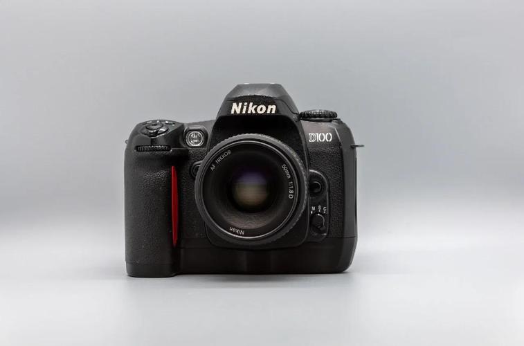 尼康d3200近来价值？尼康d3200参数介绍？-第6张图片-优品飞百科