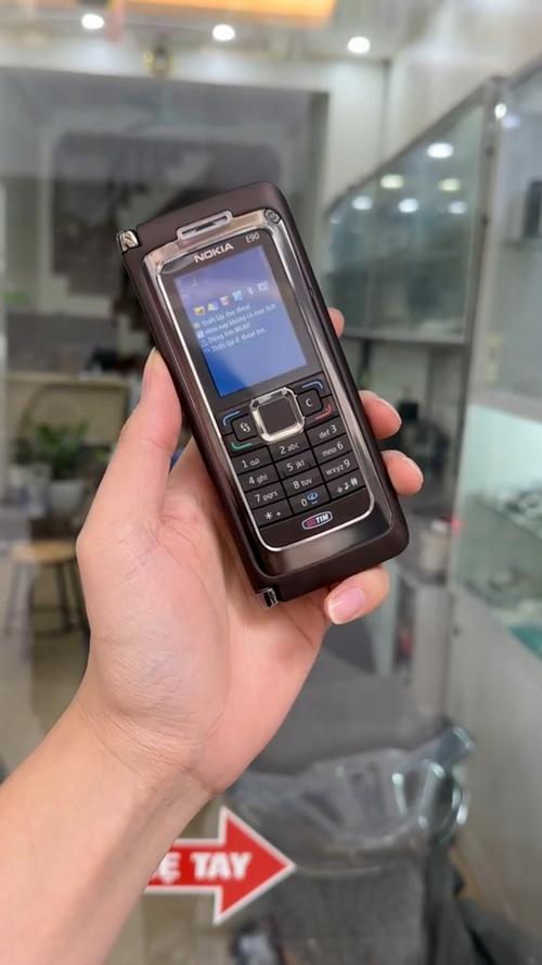 诺基亚e90内存卡在哪,诺基亚9pureview支持内存卡?-第5张图片-优品飞百科 诺基亚e90内存卡在哪,诺基亚9pureview支持内存卡?-第5张图片-优品飞百科