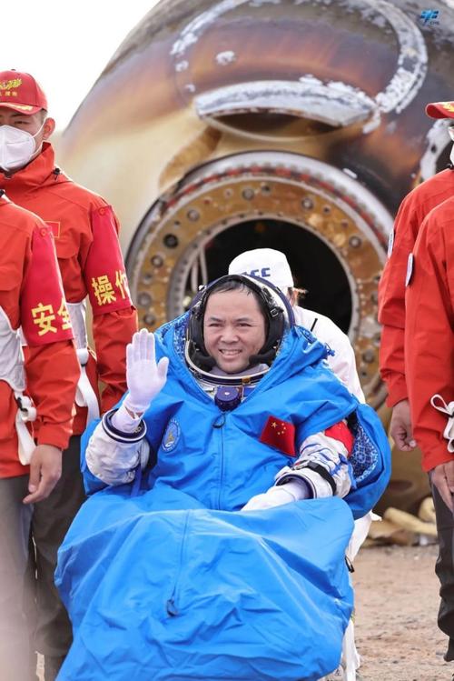 神舟15号的航天员有哪些，神舟15号载人的宇航员？-第4张图片-优品飞百科