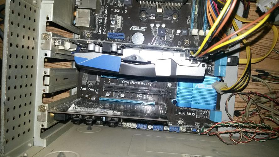 怎么双显卡交火？怎么实现双显卡交火？-第5张图片-优品飞百科