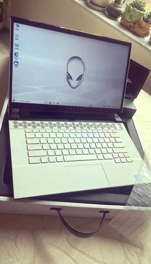 一台外星人笔记本电脑多少钱？一台外星人电脑值多少钱？-第4张图片-优品飞百科