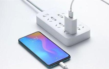 小米8透明探索版支持多少w快充？小米8透明探索版快充功率？-第2张图片-优品飞百科