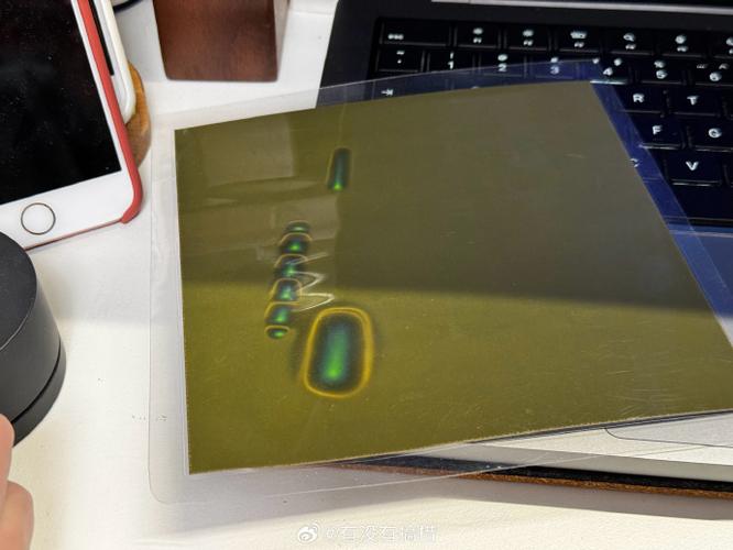内胆包磁铁对笔记本有影响吗，电脑内胆包上的磁铁对电脑有损害吗-第4张图片-优品飞百科