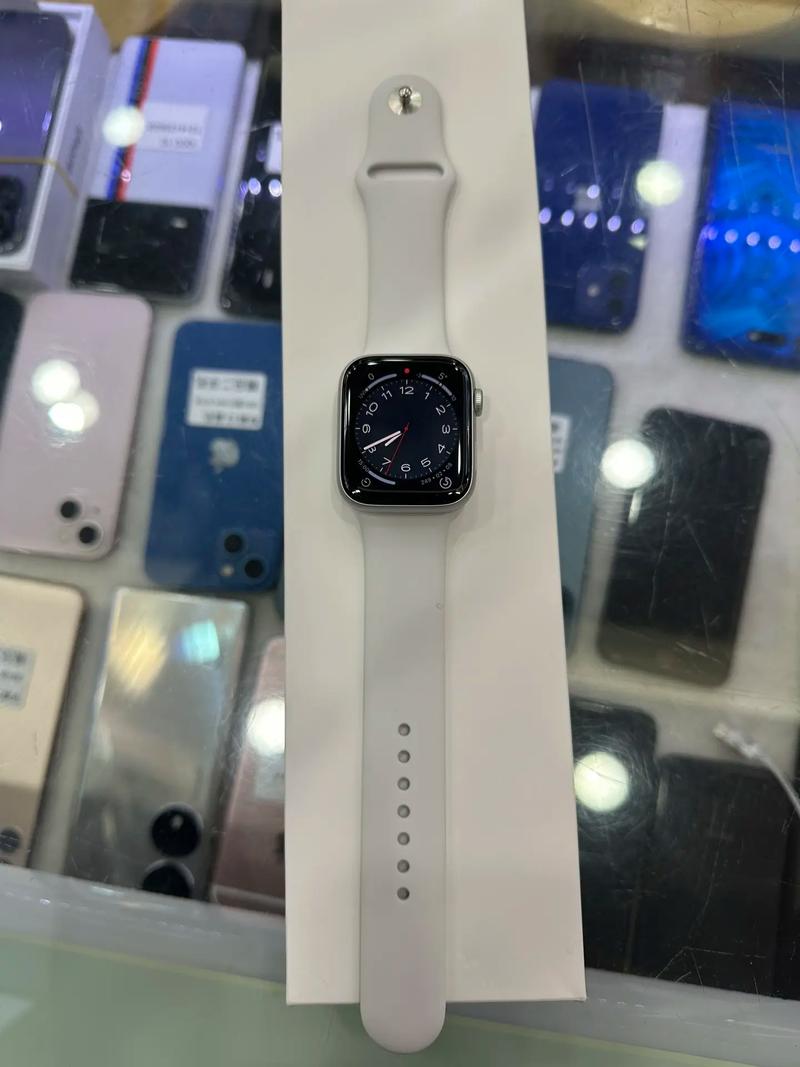 苹果智能手表最新款是哪款2022？最新苹果智能手表费用？-第2张图片-优品飞百科