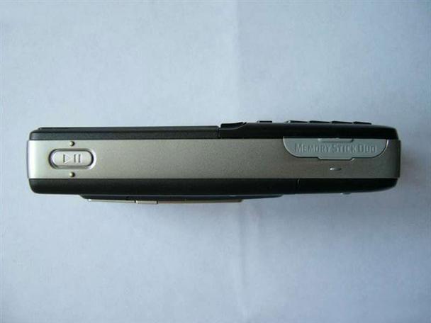 索尼爱立信k750c有手电筒吗？索尼爱立信k750当年的多少钱？-第2张图片-优品飞百科