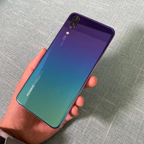 华为亮黑色是什么颜色，华为亮黑色好看-第6张图片-优品飞百科