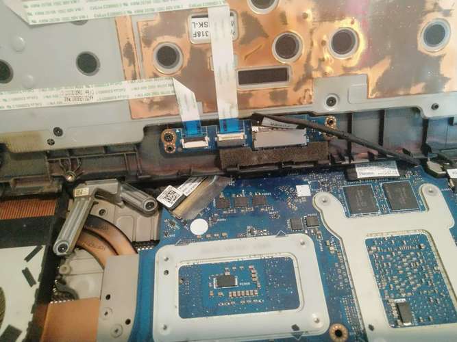 戴尔笔记本怎么拆机清灰？dell笔记本怎么拆开清理灰尘？-第5张图片-优品飞百科