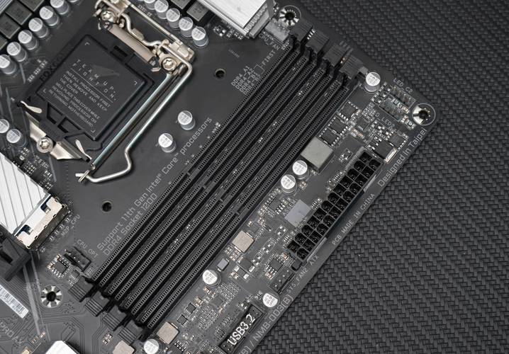 技嘉主板通电开机bios怎么设置，技嘉主板怎么设置通电就开机？-第6张图片-优品飞百科