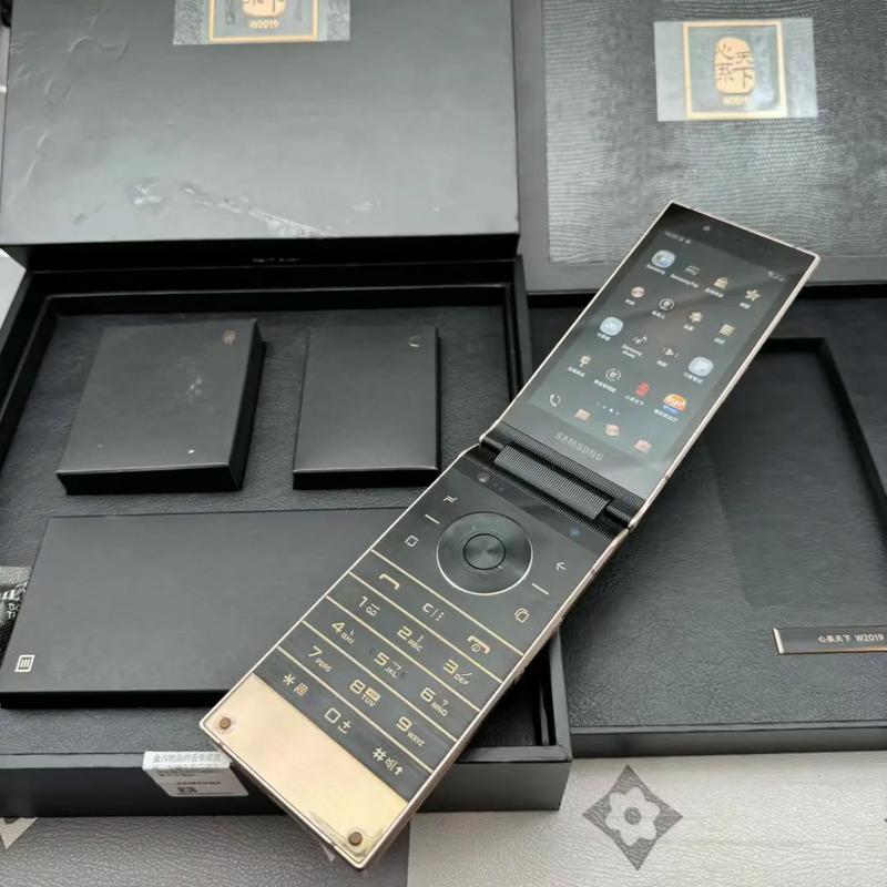 三星w2019什么时候降价，三星w2019过时了吗-第6张图片-优品飞百科