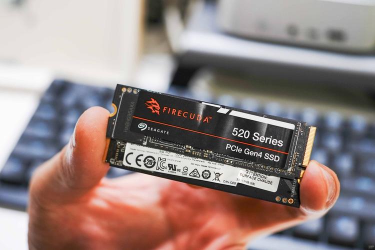 硬盘有哪几种？硬盘有哪几种协议？-第2张图片-优品飞百科