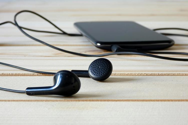 诺基亚耳机怎么用，诺基亚qd耳机-第4张图片-优品飞百科