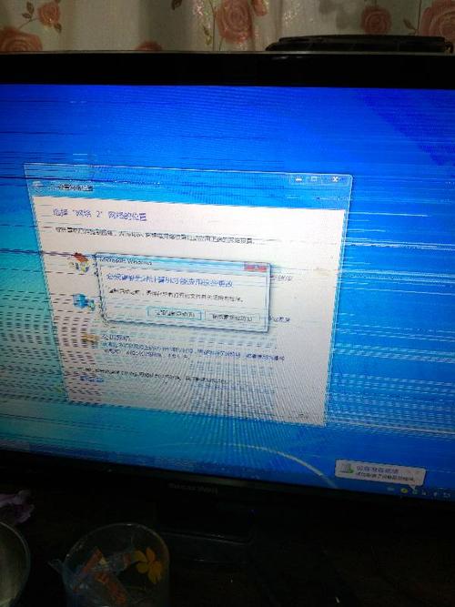 台式电脑显示器闪屏是什么原因，台式电脑显示器闪屏是什么原因引起的？-第2张图片-优品飞百科