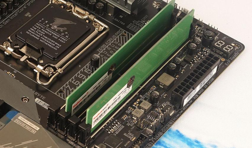 电脑内存条频率越高越好吗，内存条频率对电脑性能影响大不大？-第7张图片-优品飞百科