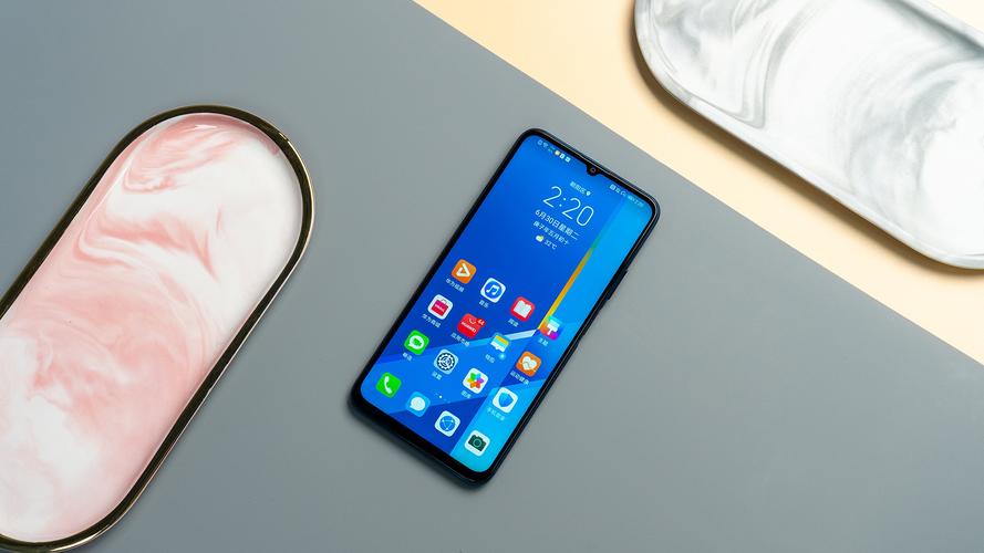 荣耀10xmax什么芯片，荣耀10xmax处理器相当于麒麟多少-第7张图片-优品飞百科