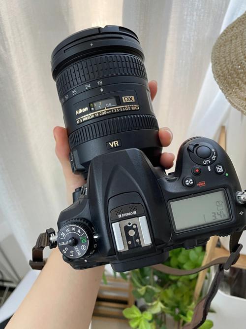 尼康d7200有什么缺点，尼康d7200优势-第4张图片-优品飞百科