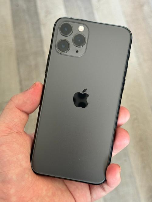 iphone11和11pro大小一样吗？苹果11和11pro大小有什么区别？