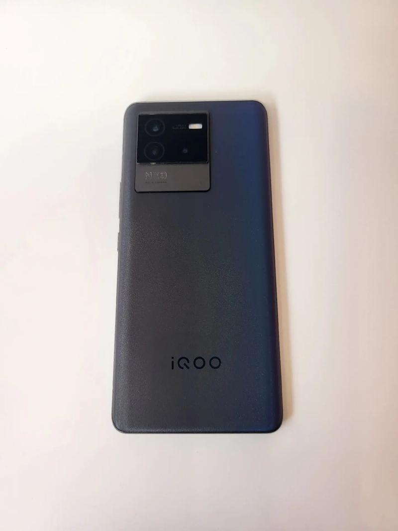 vivoiqooneo二手多少钱，二手vivoiqoou1-第2张图片-优品飞百科