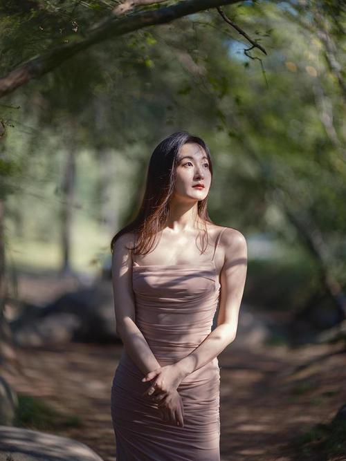 长焦镜头可以拍人像吗？长焦镜头可以拍多远？