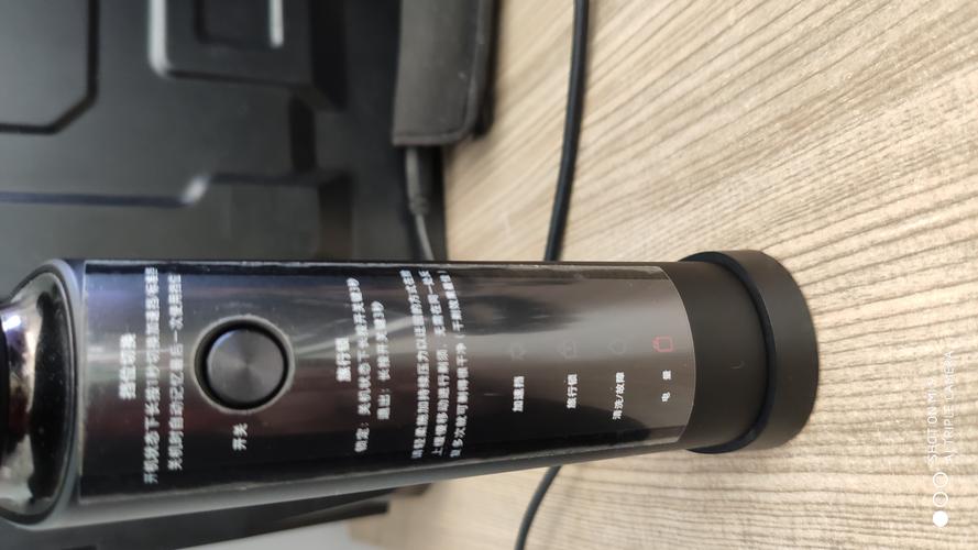 小米剃须刀充不进去电怎么回事，小米剃须刀 充电充不进去咋回事？-第6张图片-优品飞百科