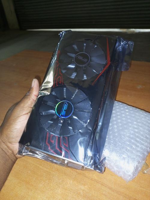 7600gt显卡09年卖多少钱？显卡7600gs？