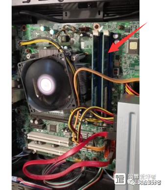 电脑主机开机报警怎么回事，电脑主机开机发出警报声怎么回事了-第3张图片-优品飞百科