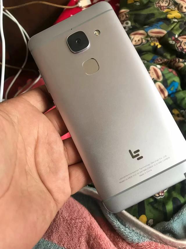 乐视max2是末代旗舰吗？乐视max2百度百科？-第6张图片-优品飞百科