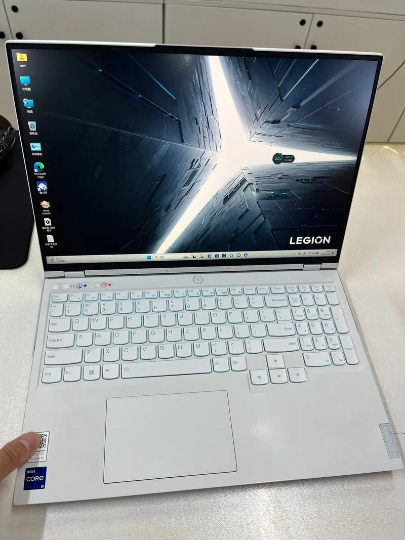 2022年新款笔记本推荐?最新款的笔记本?-第5张图片-优品飞百科 2022年新款笔记本推荐?最新款的笔记本?-第5张图片-优品飞百科