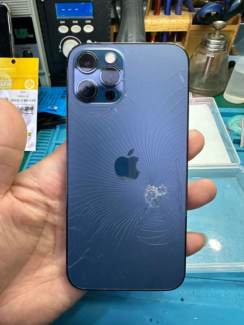 苹果12外壳更换多少钱，iphone 12换外壳-第3张图片-优品飞百科