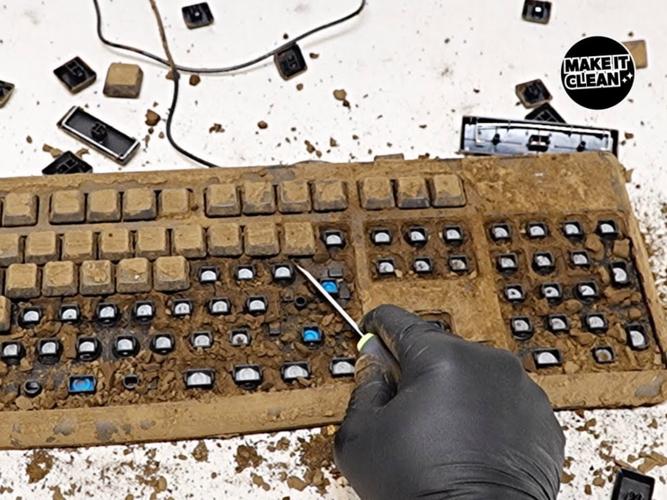键盘太脏了怎么清洗，键盘太脏了怎么清洗视频