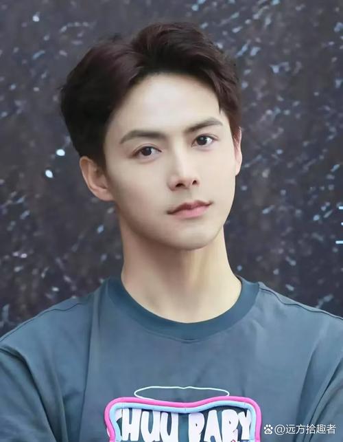 疫情期间明星，疫情期间明星都去哪了？-第1张图片-优品飞百科