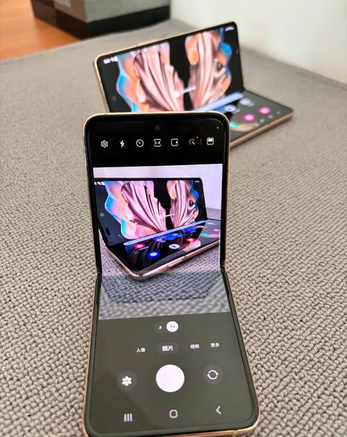 三星心系2023折叠多少钱，三星折叠2021新款-第1张图片-优品飞百科