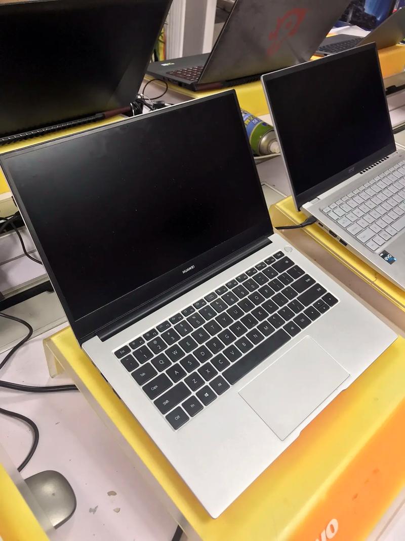 三星笔记本r439多少钱，三星笔记本r467多少钱-第3张图片-优品飞百科