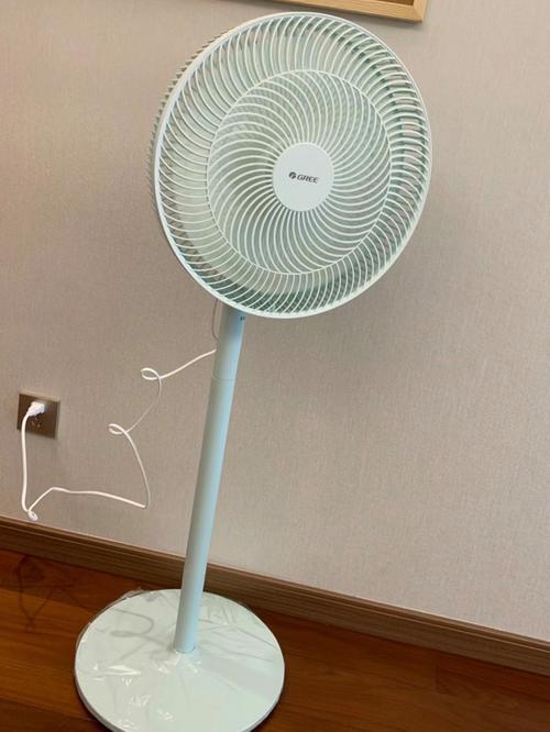 冷风扇多少钱一台?，带冷气电风扇多少钱？-第2张图片-优品飞百科