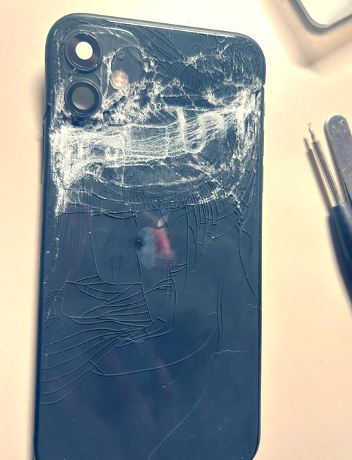 苹果11换内屏多少钱，苹果11换内外屏大概多少钱-第4张图片-优品飞百科