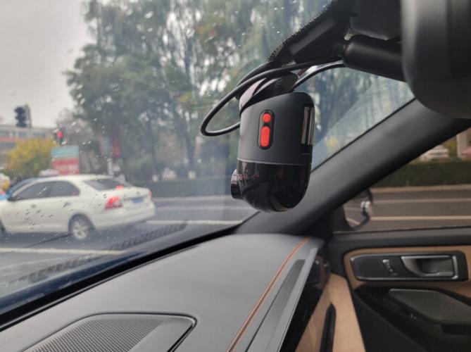 小米智能后视镜怎么样？小米智能后视镜app下载？-第2张图片-优品飞百科