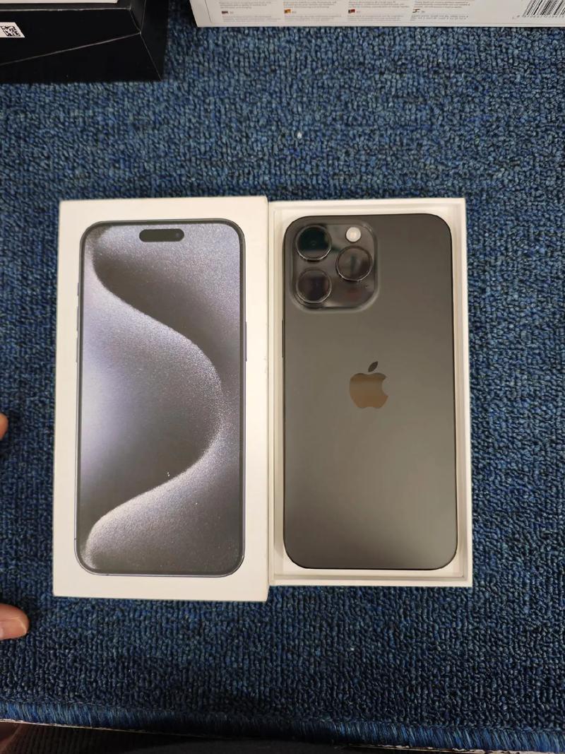 美版iphone15有卡槽吗，美版1549是全网吗？-第4张图片-优品飞百科