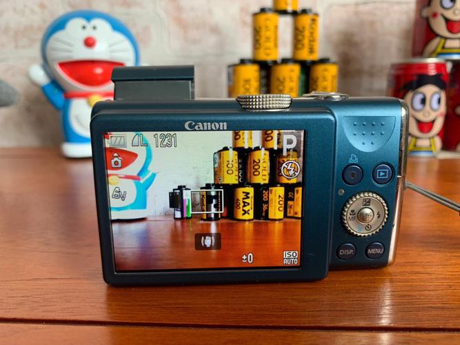 佳能sd200，佳能SD200拆机教程