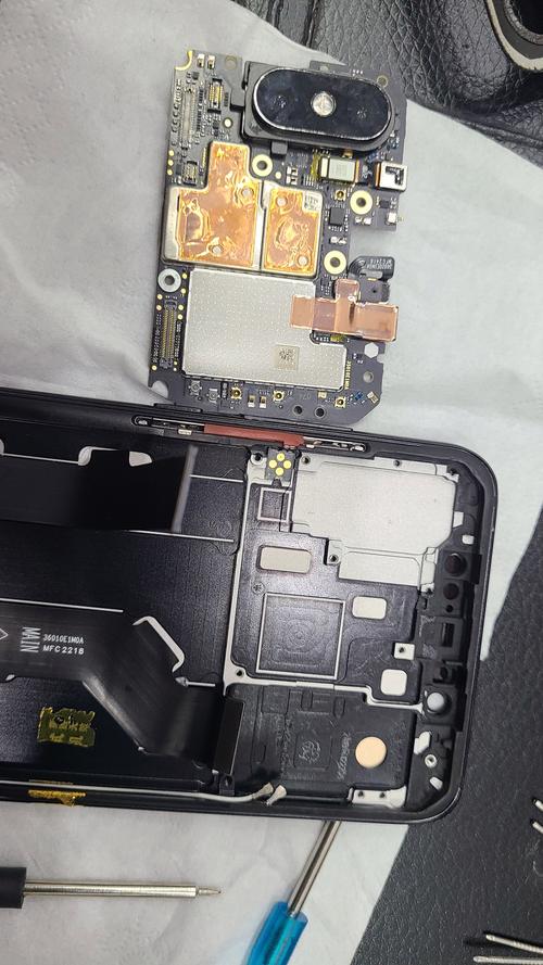 小米8se换屏600值吗，小米8se手机屏幕更换费用-第4张图片-优品飞百科