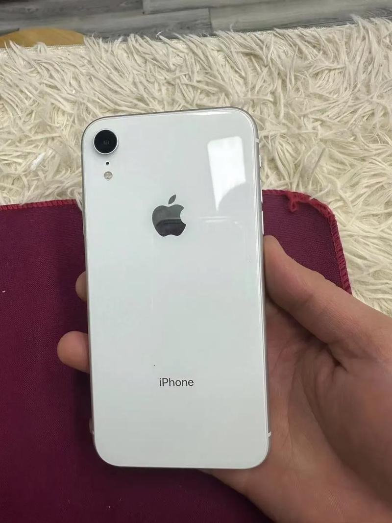 百度苹果xr屏幕多大，苹果xr屏有多大？-第6张图片-优品飞百科