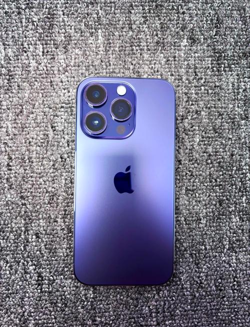 苹果14pro高贵紫色，苹果发布紫色iphone12pro？