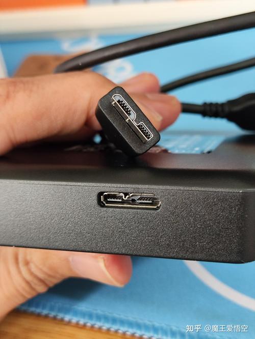 移动硬盘能当台式机硬盘用吗，移动硬盘能当台式机硬盘用吗安全吗？-第4张图片-优品飞百科