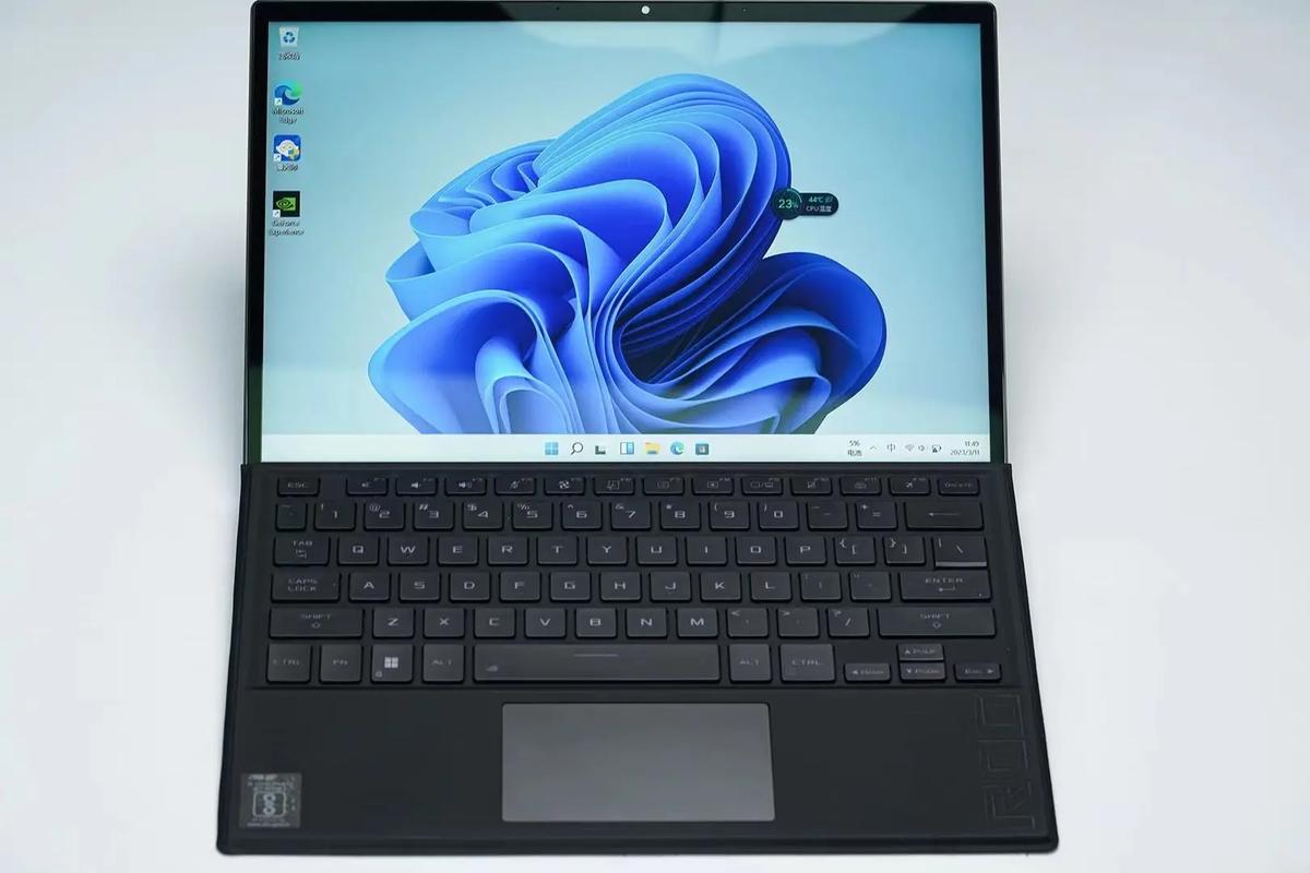 联想平板电脑二合一最新款，联想平板笔记本二合一怎么样？-第8张图片-优品飞百科